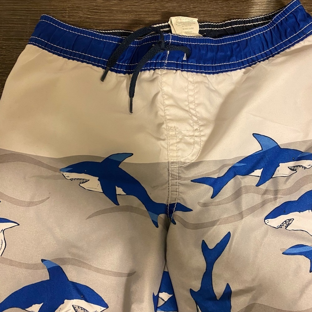 Boys swimming shorts size 4T